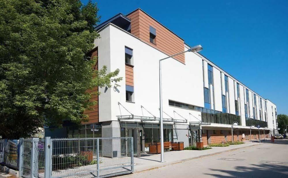 Na Grobli 16A Apartment Wroclaw Exterior photo
